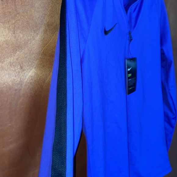 Nike Football Dri-Fit Pullover - Picture 5 of 8